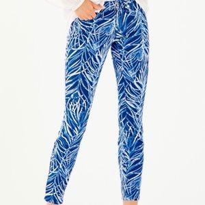 NWOT Lilly Pulitzer South Ocean Skinny Crop Pant